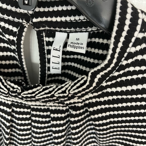 EUC Elle Striped Blouse - Picture 6 of 7